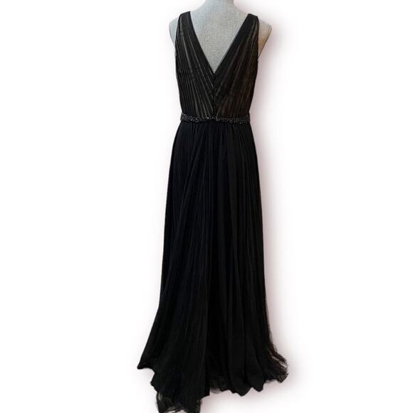 BADGLEY MISCHKA Black Pleated Tulle Chiffon Formal Gown - Picture 7 of 16